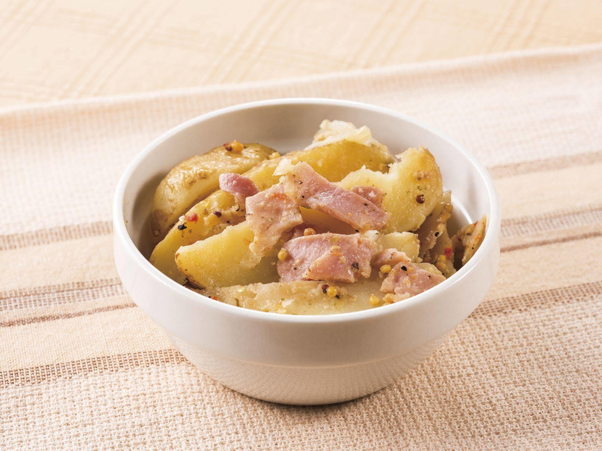 컴포트 호텔 하치노헤 외부 사진